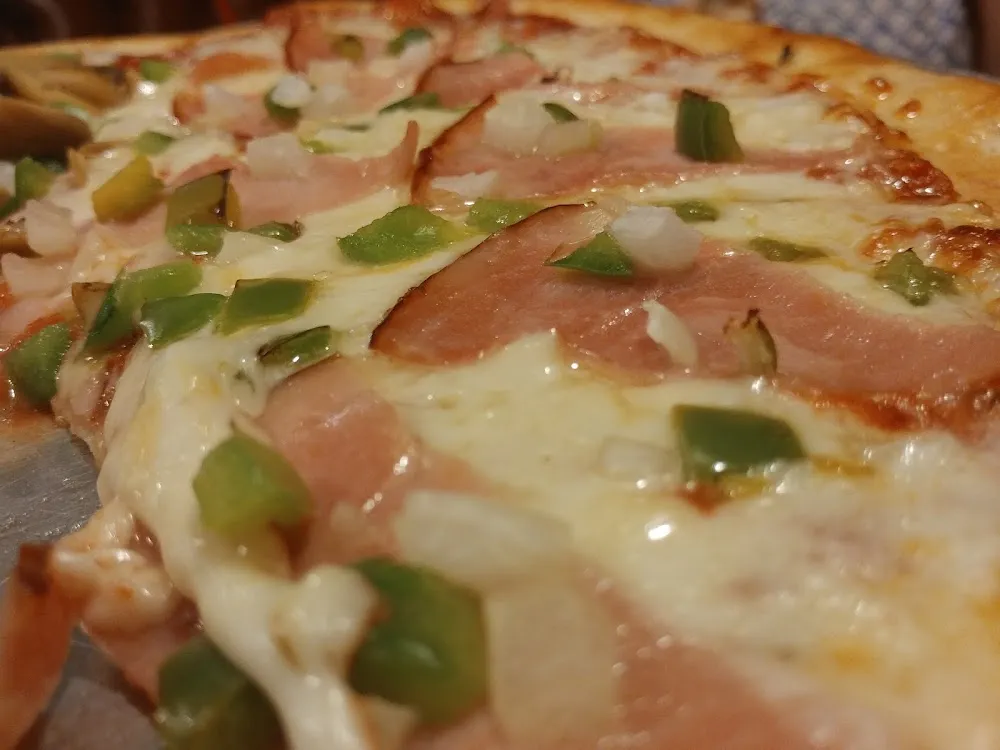 Ham Green Pepper & Onion Pizza