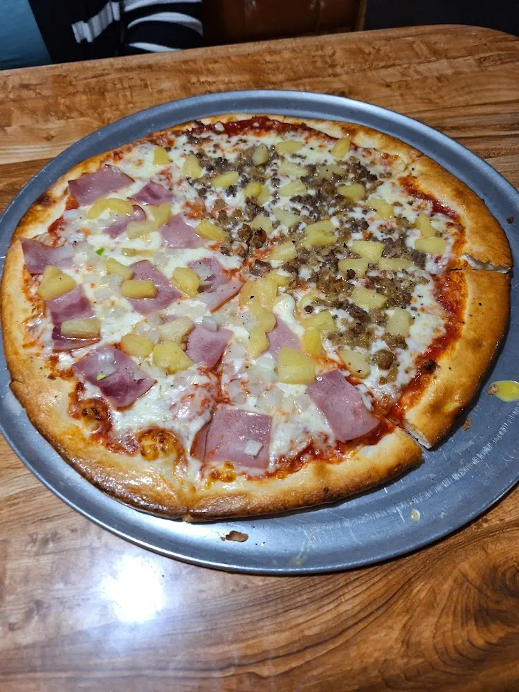 Hawaiian Pizza