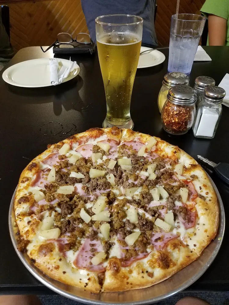 Pepperoni Pineapple and Sausage Pizza mmmmmmm